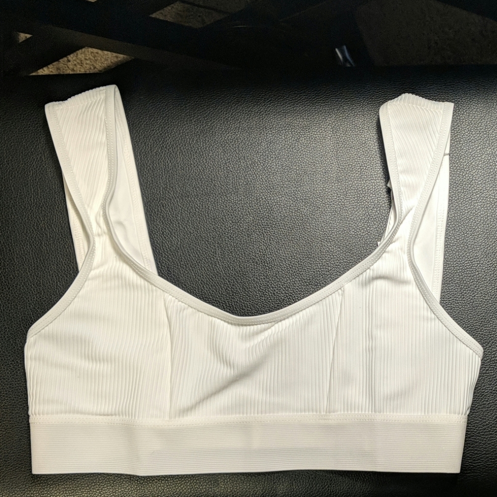 NWT Frankies Bikinis Drew Ribbed White Top